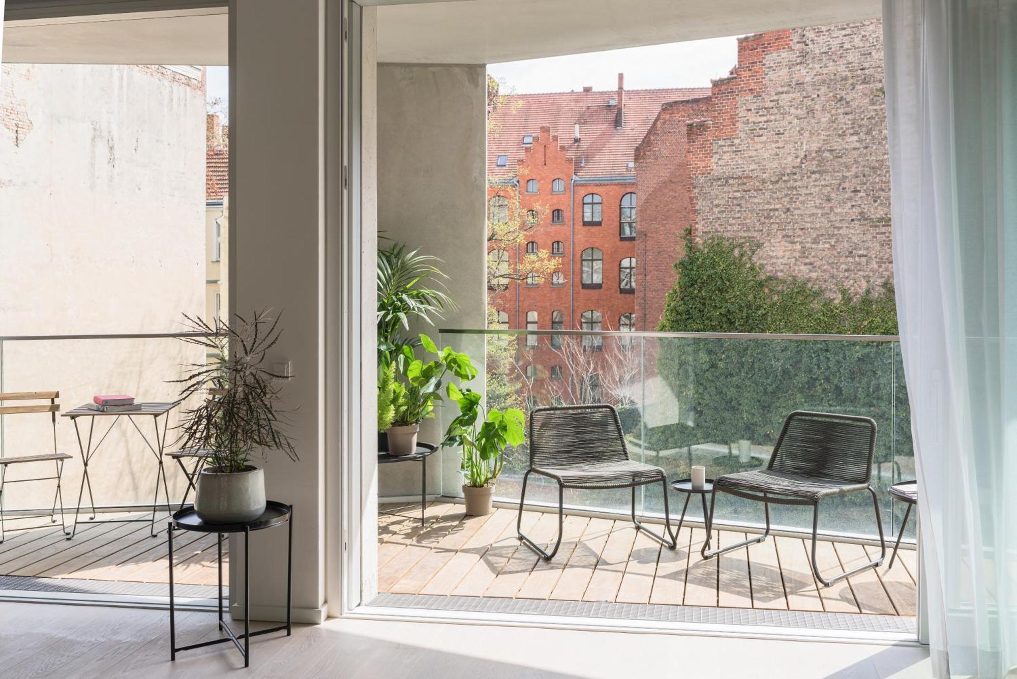 Two-Bedroom Garden Loft 139 m²
